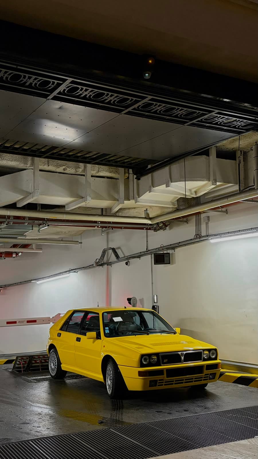 Lancia Delta à Paris